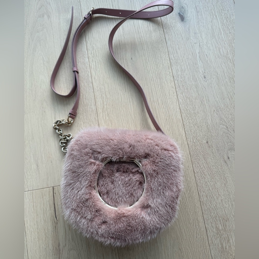 Plush real Fur Crossbody Bag in Dusty Pink - nude colour
